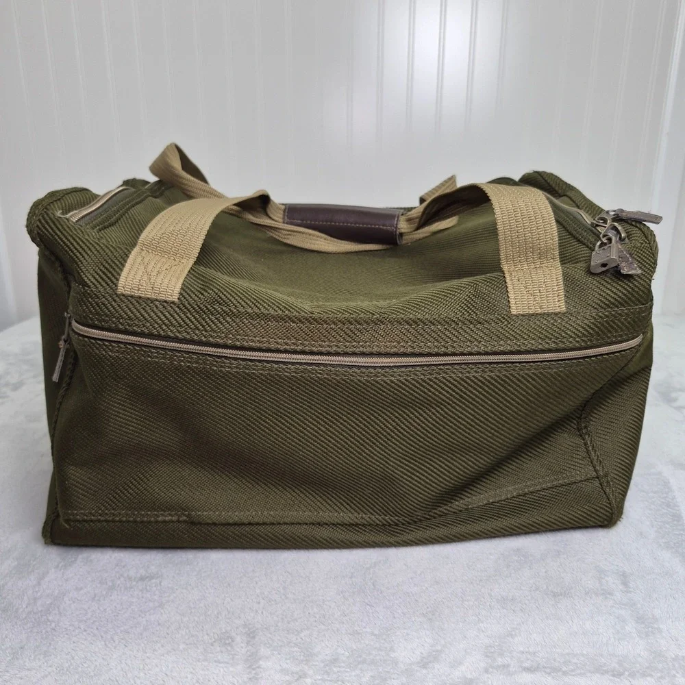 American Tourister Kenya 6 Olive Green Duffle Bag Travel Carry On 72874-660